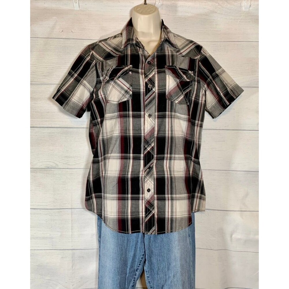 Men's Navy Blue, short sleeve, button up plaid shirt by Burnside, Sz S